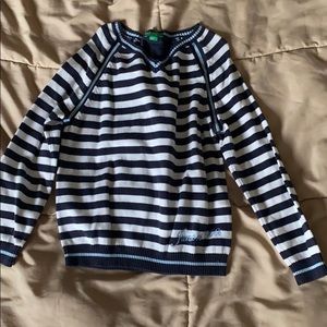 Benetton boys v neck sweater stripes size 5 used